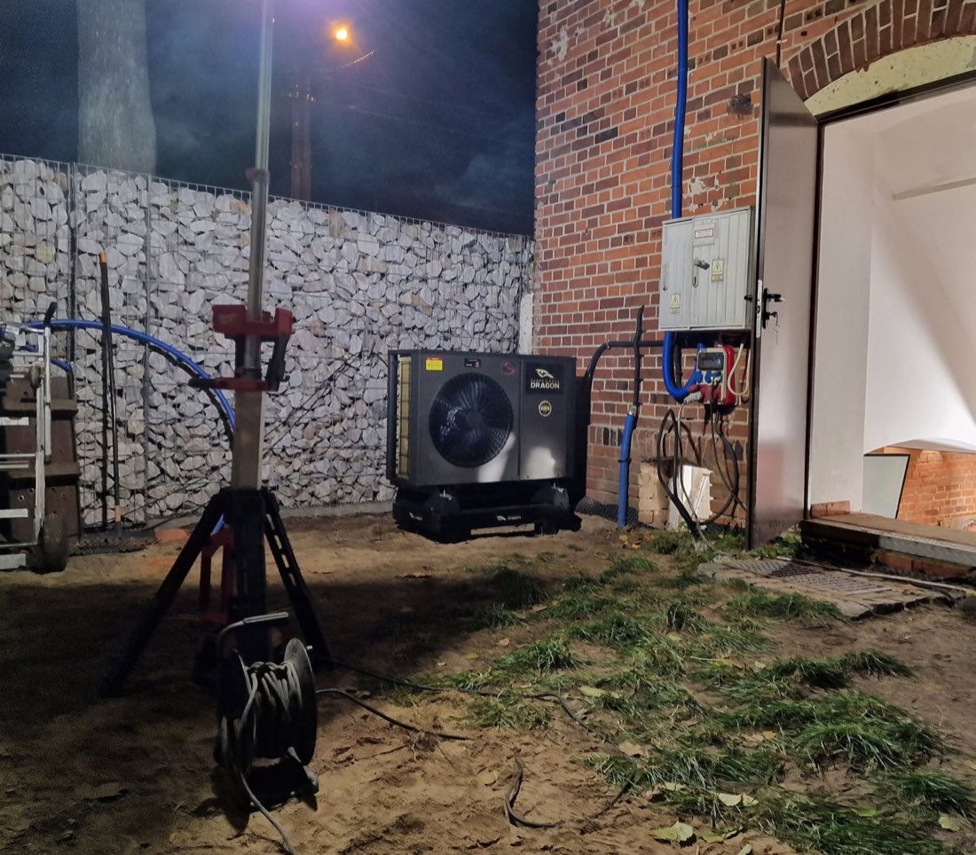 Zamontowana pompa ciepła Dragon u klienta